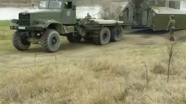 Бездорожье Краз поставил на задние колеса смотреть онлайн