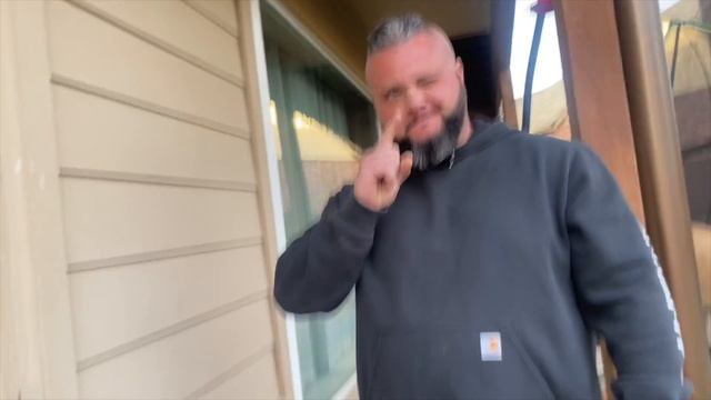 Dinosaur Scavenger Hunt Backyard Adventure! Caleb & Dad Search for Lost Dinosaurs for Mystery Prize смотреть онлайн