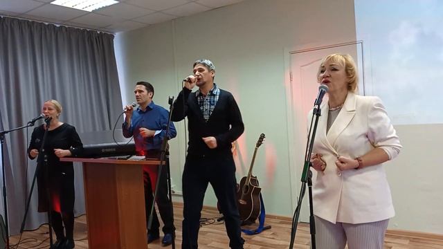 26.11.2023 Группа прославления / Берег / Молодцы смотреть онлайн