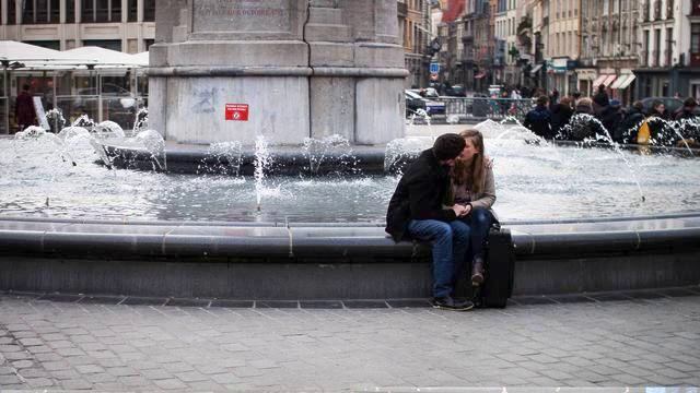 Музыка Ру Тв. От этой песни где-то в сердце разливаетс... смотреть онлайн