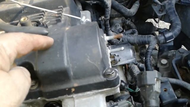 How to easily change the VVT solenoid on a 2009 Hyundai Tucson or Sonata with a 4 cyl 2.4l Part 2 смотреть онлайн