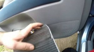 MAZDA 2 capella /Cabin   air filter replacement.