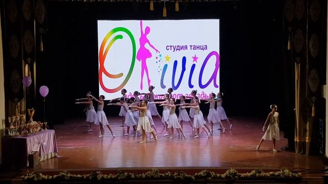 Журавли. Военная тематика Студия танца Оливия смотреть онлайн