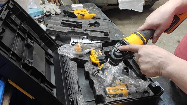 Обзор УШМ DeWALT реплика смотреть онлайн