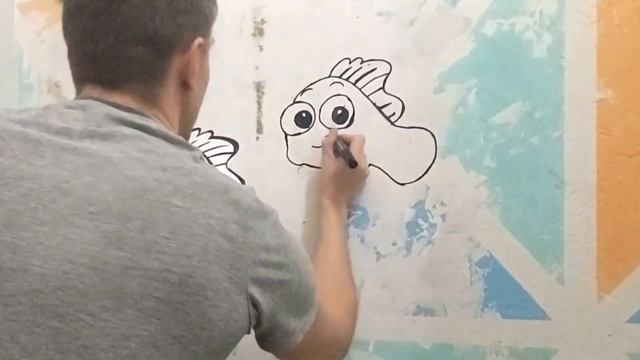 Что сделать с стенами в ванной за 700 рублей? Рыбки в ванной, просто и недорого.Ремонт своими рукам смотреть онлайн