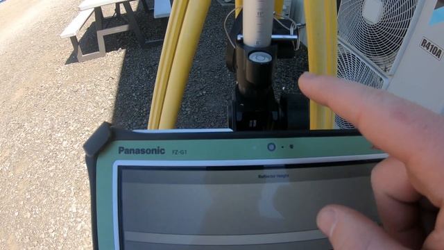 Setup without Control - Leica iCR70 Robotic Total Station Kit CS35 10" Tablet & iCON Build Software смотреть онлайн