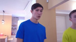 Неудачно ПОГОНЯЛИ на САНКАХ!!! У Даши в Школе НОВЕНЬКИЙ и уже ЦЕЛУЮТСЯ