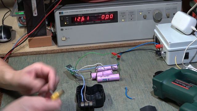 OP 116: sostituzione batterie nicd 9,6v con litio #BMS 12,6V 3S 25 AMPERE смотреть онлайн