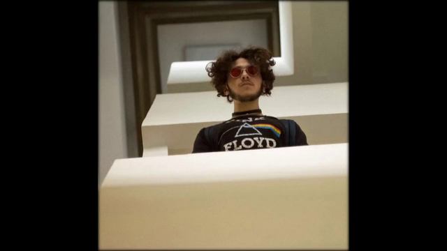 May Wave$ - УХОДи смотреть онлайн