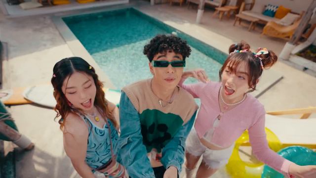 มองนานๆ - Vitamin A | Covered By FLI:P [Special Video]