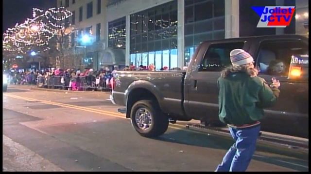 2016 Joliet Light Up The Holidays Parade смотреть онлайн