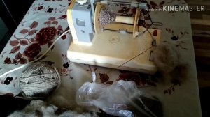 Электропрялка Метелица, прядём овечью шерсть на нить.