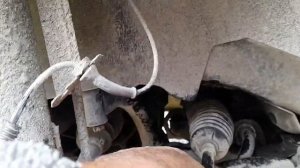 Форд Фьюжн.Устронить стук в рулевой рейке и как добраться до втулок стабилизатора.