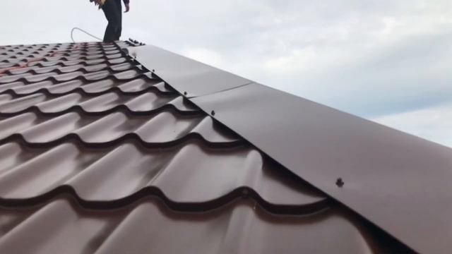 Сравнение металлочерепица и фальцевая кровля