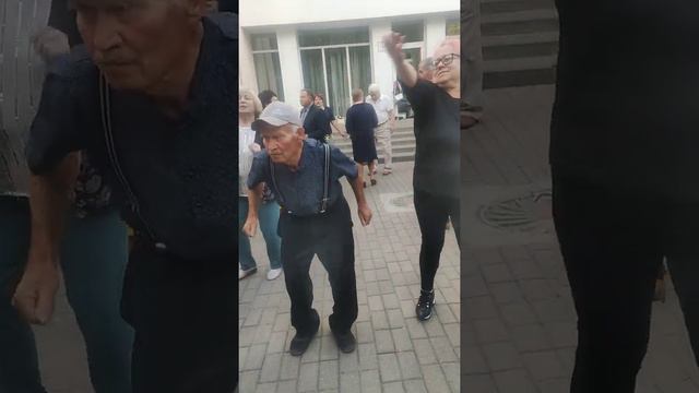 Ты одна... смотреть онлайн