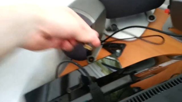 LG DM2350D deaktiviert sich selbst und reagiert nicht mehr смотреть онлайн