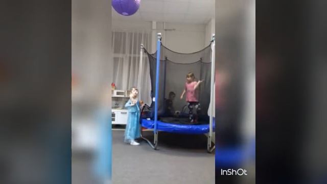 Эльза. День рождение. Игры смотреть онлайн