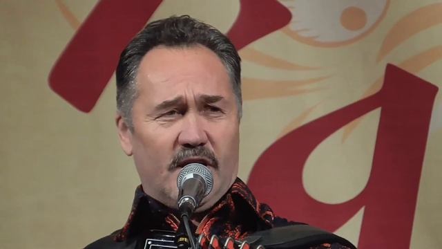 Опарин Вдадимир "Наливное яблочко" смотреть онлайн