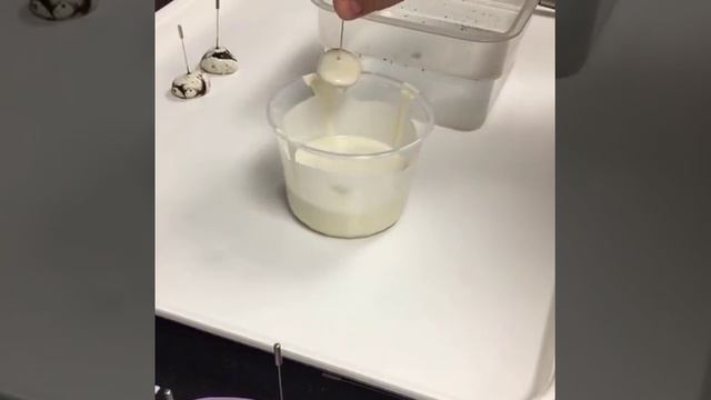 Конфеты в виде камней смотреть онлайн