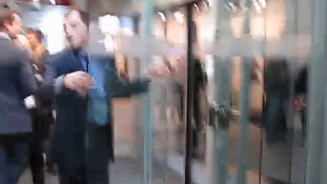 Сдвижная перегородка G-U смотреть онлайн