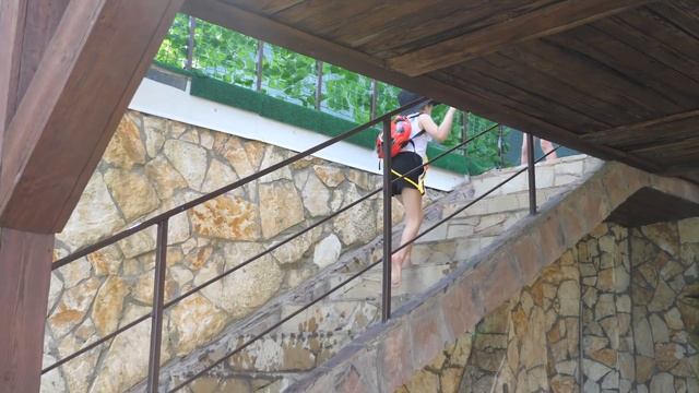 VLOG Алиса подружилась с мальчиком смотреть онлайн