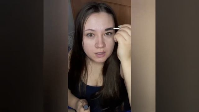 Ежедневный уход за бровями