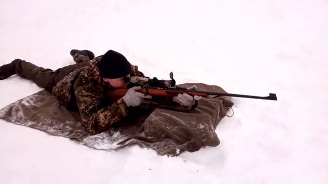 калибр 5,6 мм. мелкашка.Охотника 410 э   против  Sellier&Bellot . юниор 1990 г.в. сравнение