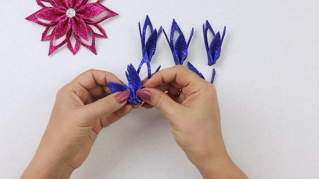 Красивый Новогодний цветок своими руками из фоамирана ? Christmas ornaments glitter foam смотреть онлайн