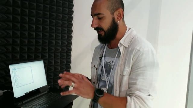 Lenovo Yoga C930 İlk Bakış - IFA 2018'i Geziyoruz смотреть онлайн