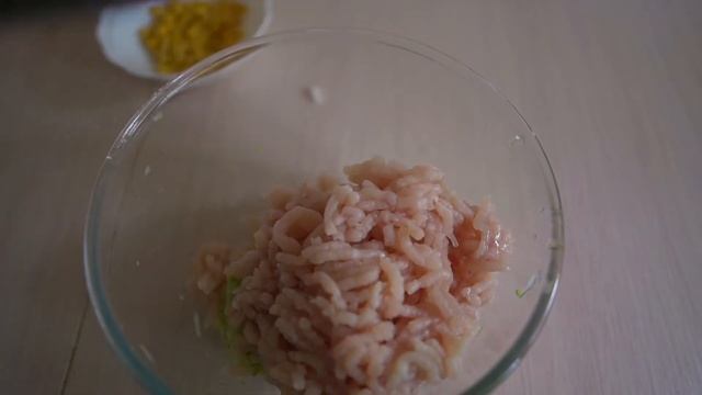 Мясные КОТЛЕТЫ с КАБАЧКАМИ и кукурузой! Кабачковые котлеты! смотреть онлайн
