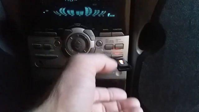 LG FFH-217 USB/mSD/FM/Bluetooth/Clock. смотреть онлайн