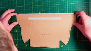 #Сумка #Бананка из белой кожи своими руками с дополнительным карманом