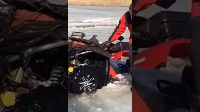 Класс!Утопили пару квадриков!! смотреть онлайн
