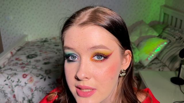 ?☃️Лимитка Merry Christmas palette от Oden's Eye - обзор после года использования смотреть онлайн