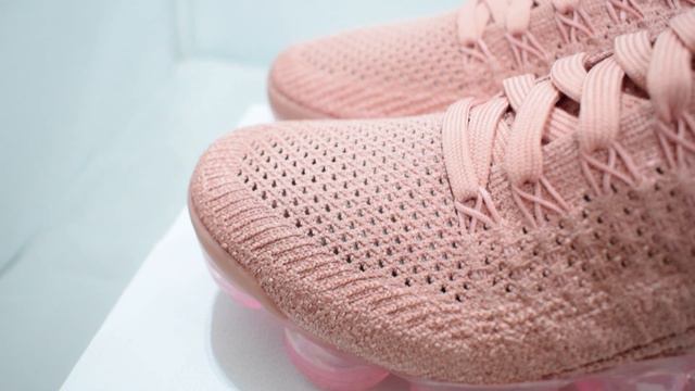 Nike Vapormax Flash Pink Unboxing смотреть онлайн