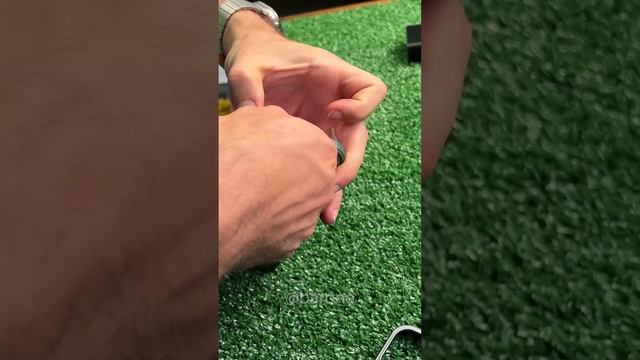 Por que essa capinha blindada APOSENTOU minha capinha antiga?? ? смотреть онлайн