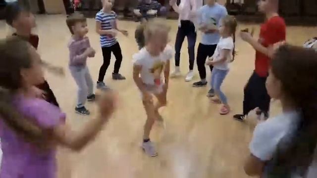 DanceLine. Хип-Хоп Джем. Младшая группа смотреть онлайн