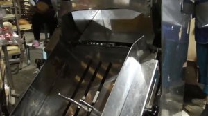 Нарезка хлеба на хлебокомбинате