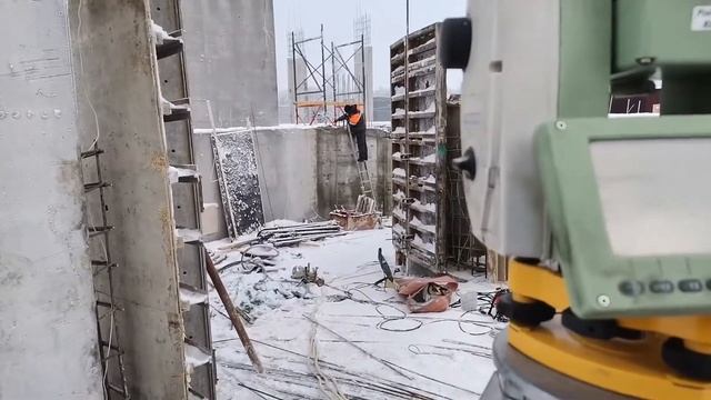 вынос точек в натуру и проверка положения залитых конструкций смотреть онлайн