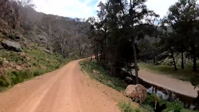 Test 2021 KTM 890 Adventure R - The KTM Big Twins