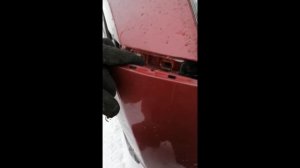 заменить лампочку на поворотнике сузуки гранд витара!!!!