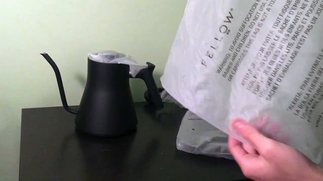 Fellow Stagg EKG Unboxing смотреть онлайн