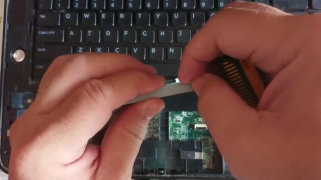 How To Change SSD Notebook DELL XPS l502x смотреть онлайн
