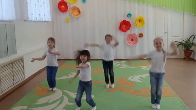 2000160. Хореографический коллектив " Улыбка". Детский танец. смотреть онлайн