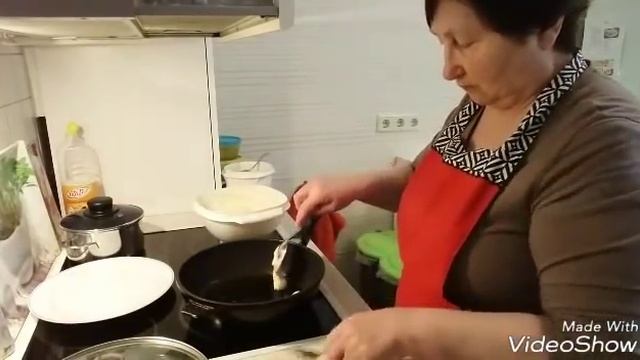 Оладьи на завтрак..Pfannkuchen . смотреть онлайн