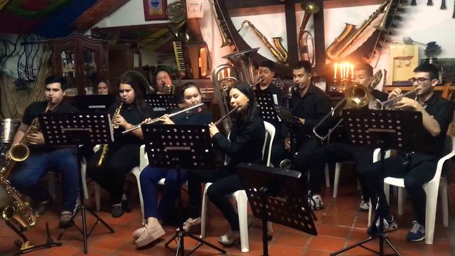 Cerca de ti Señor (Nearer, My God, to Thee) смотреть онлайн
