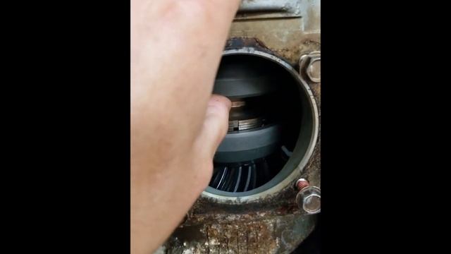 Volvo Penta SX-M Outdrive Cone Clutch Replacement, Lapping, Part 1