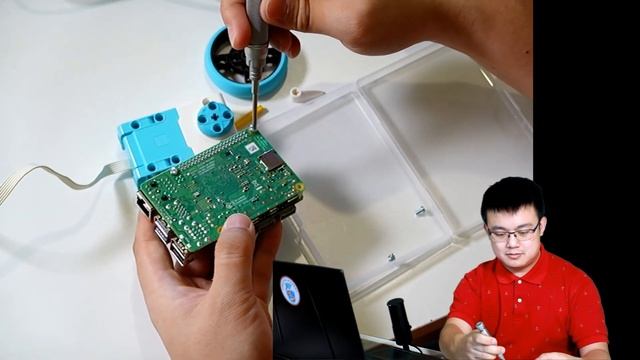 Getting Started With Raspberry Pi Build HAT (ft. LEGO SPIKE Prime) смотреть онлайн
