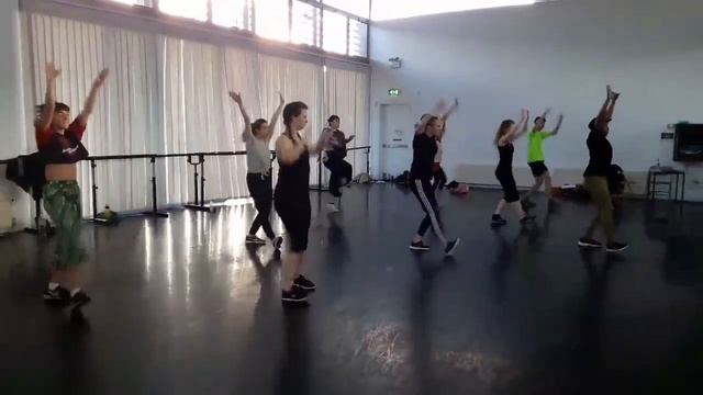 Reggaeton & Pantsula workshops by Pirita & Pro смотреть онлайн