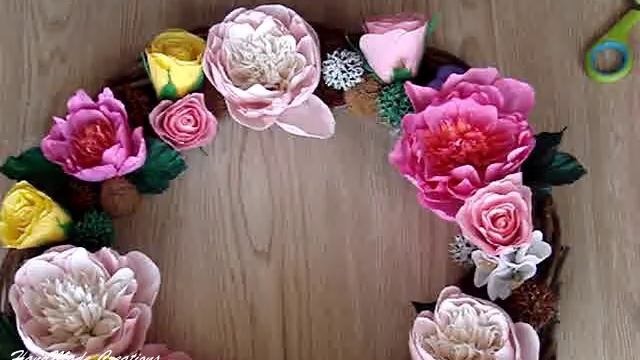 Весенний венок / Wreath on the door смотреть онлайн